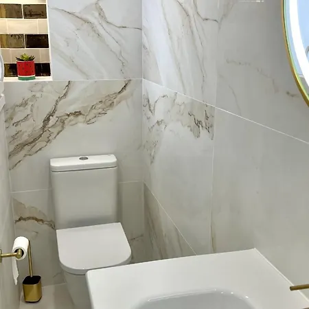 Apartbeach Ischia Vistas Playa Y Climatizado * 萨洛