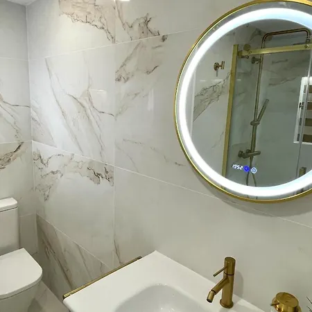 Apartbeach Ischia Vistas Playa Y Climatizado 萨洛